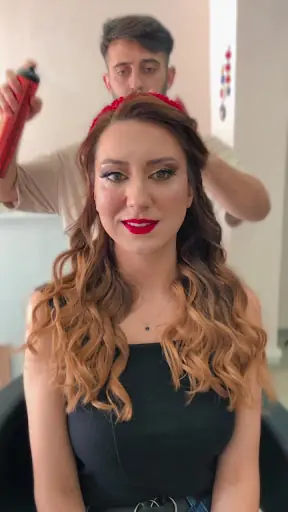 Yılmaz İpek Hair & Makeup Studio 3
