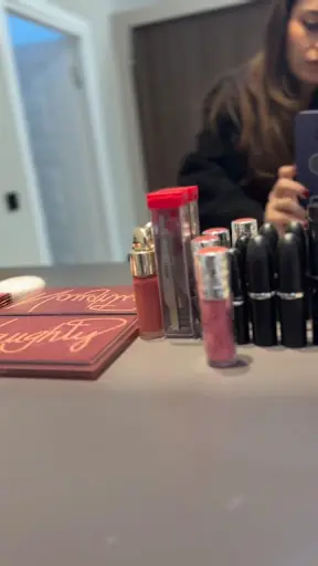 GLAM MAKEUP STUDİO 3