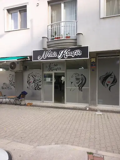 Nehir Bayan Kuaförü