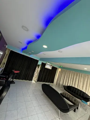 SALON PARİS AYŞE GÜZELLİK SALONU | KÜÇÜKÇEKMECE KUAFÖR – Gelin Kuaförü, Küçükçekmece, İstanbul (4. fotoğraf)