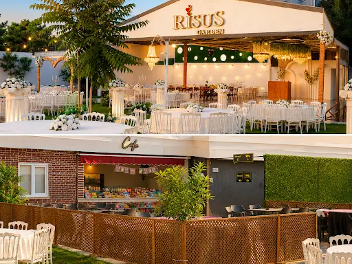 Risus Garden Kır Davet