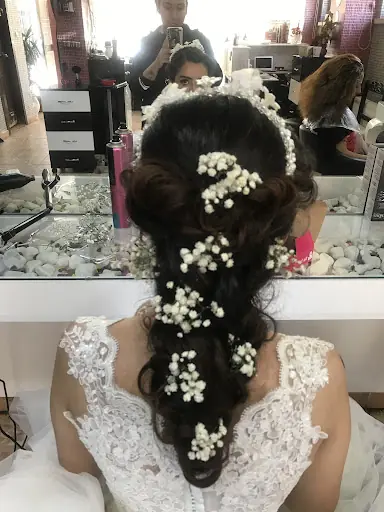 Sevil Kuaför Güzellik Salonu 4