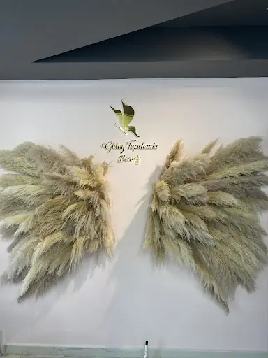 Gülay Topdemir Güzellik