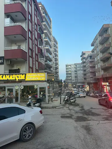 Ela Güzellik Merkezi