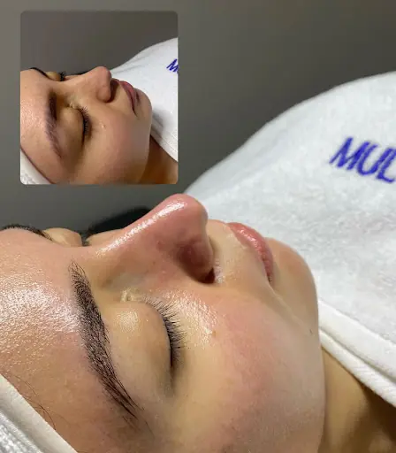 Naz Beauty Center 3