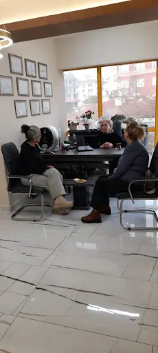 Fatma Çakmak Güzellik Merkezi 4
