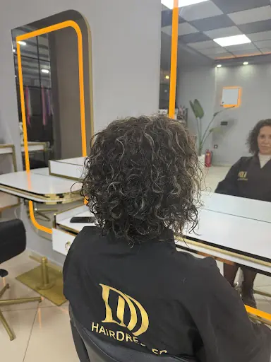 Damla Kuaför/DD Hairdresser 4