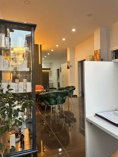 Gulsen Beauty Lounge Güzellik Merkezi 4