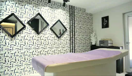 Elegan Estetik Klinik Talas Kayseri | Lazer Epilasyon | Bölgesel İncelme | Profesyonel Cilt Bakımı 2