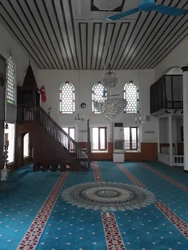 Hacı İlyas Yatağan Camî – Diğer (Güzellik), İstanbul (2. fotoğraf)