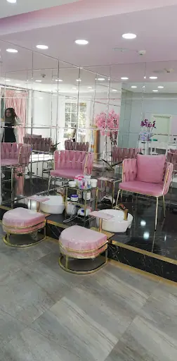 Art Beauty Lounge – Tırnak / Nail Studio, İstanbul