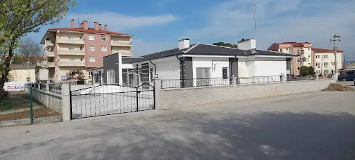 ŞEHİT EREN BÜLBÜL GENÇLİK MERKEZİ 3