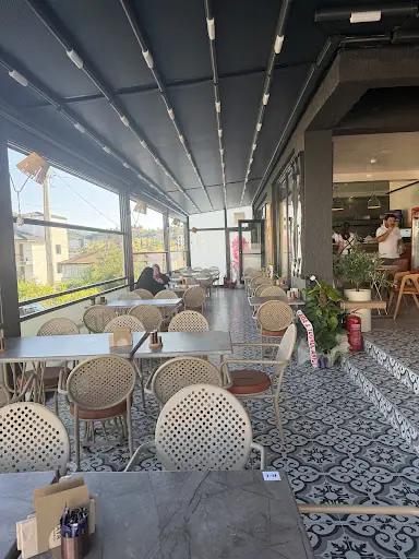 Göynük Maya Pizza Hamburger Cafe 3