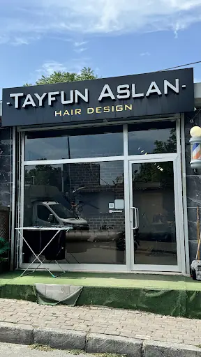 Tayfun Aslan Hair Design - Berber, Erkek Kuaförü - 4