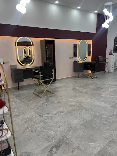 Saadet Hair & Make up studio 2