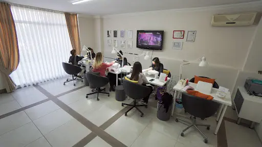 Marina Kaynak Beauty & Nail Studio 2