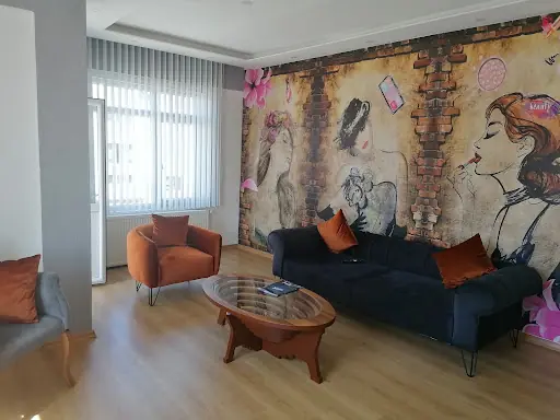 LEİLAMED GÜZELLİK SALONU 3
