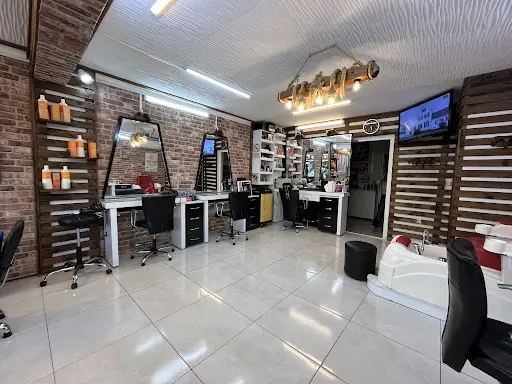 Ece Kuaför Hair Design Permanent Make-up 2