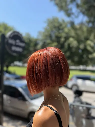 Yeliz Dinçer Hair&Makeup Studio 3