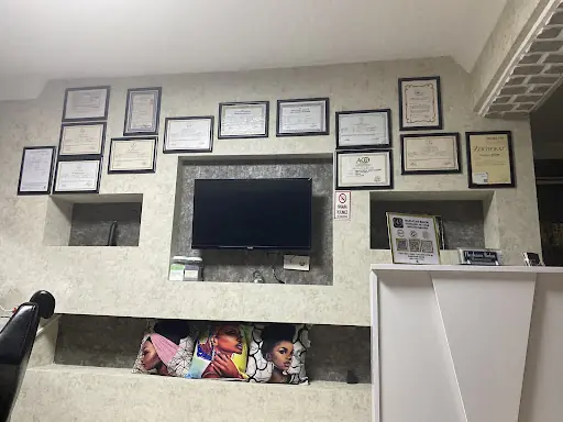 Nazlıcan Balım Profesyonel Ayak Bakımı ve Güzellik