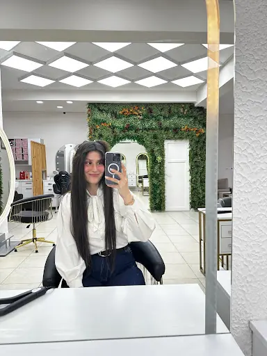 ERDAL ULUSAL HAİR & MAKE UP STUDİO