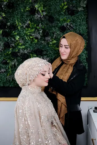reyhan doğan hair& makeup studıo 4