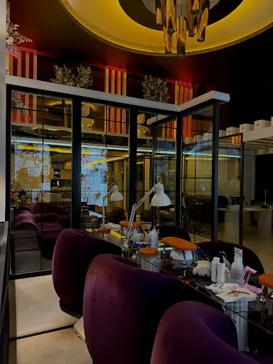 VELUX KUAFÖR&GÜZELLİK&MAKYAJ