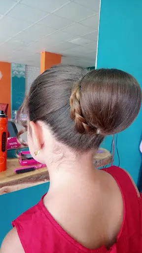 Dishe Hair & Beauty 3