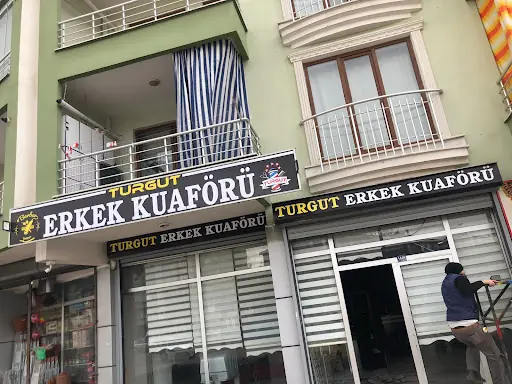 Turgut erkek kuaförü