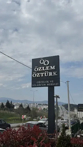 Özlem Öztürk Güzellik ve Solaryum Merkezi 4