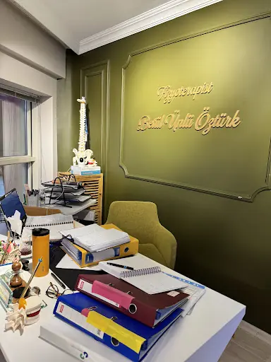 Sinop Gerze Özel Sağlık Meslek Hizmet Birimi Fizyoterapist Betül Ünlü Öztürk | Lenfödem-Lipödem Fizyoterapisi