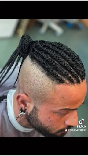 By Turgay Hair Artist Erkek Kuaförü Osmaniye Bakırköy 3