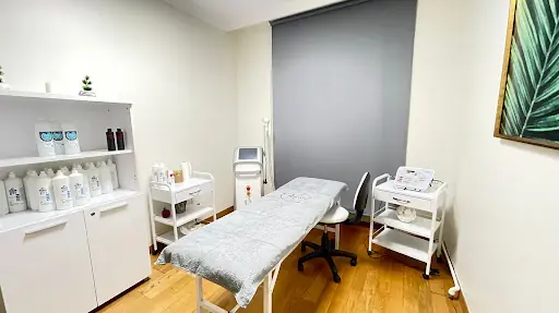 Şeyda Uygur Feel Fit Beauty – Tırnak / Nail Studio, İstanbul (4. fotoğraf)