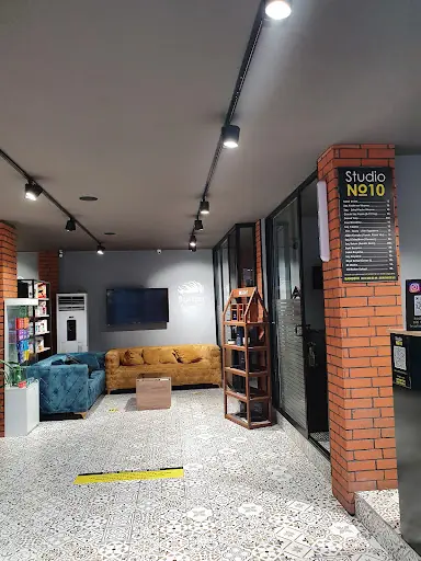Studio No10 3