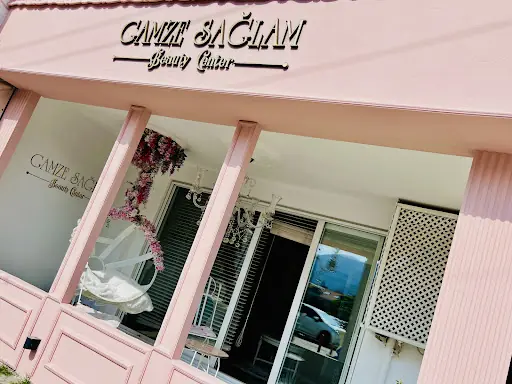 Gamze Sağlam Beauty Center 2