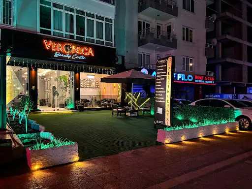 Veronica Beauty Center 2