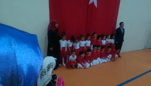 Ulukışla Kapalı Spor Salonu