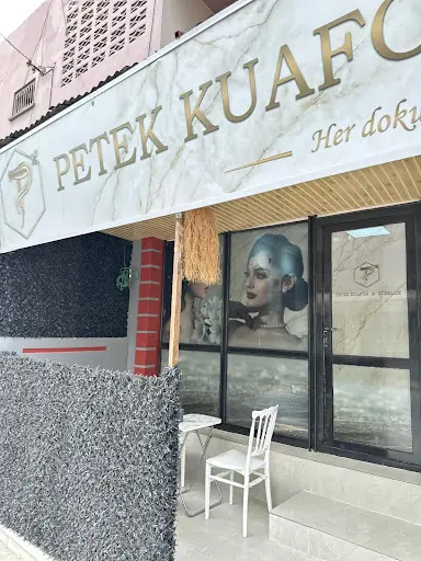 Petek Kuaför & Güzellik 2