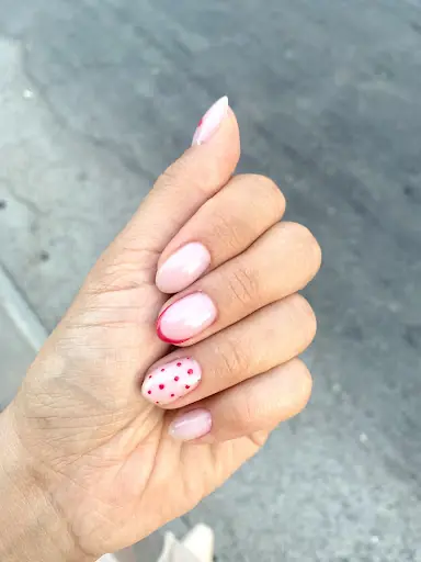Yaren Keyaoğlu Beauty Studio 3