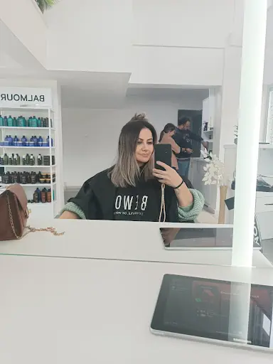 ART KUAFÖR VE GÜZELLİK SALONU