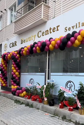C & R Beauty Center
