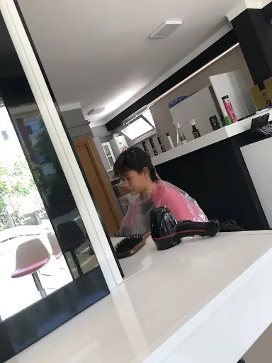 Zirve Kuaför ve Güzellik Salonu