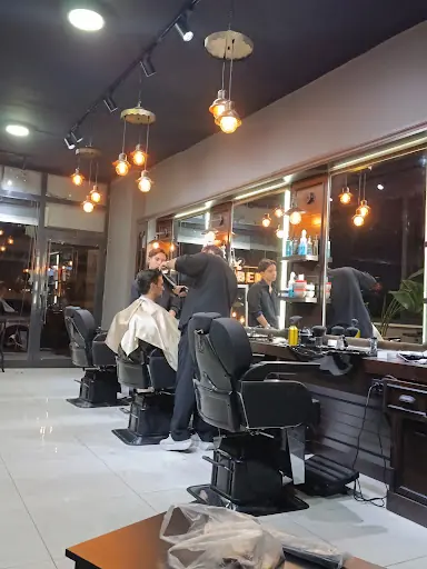 Eyüp Can - Erkek Kuaförü - Beylikdüzü Berber – Berber, Beylikdüzü, İstanbul (2. fotoğraf)