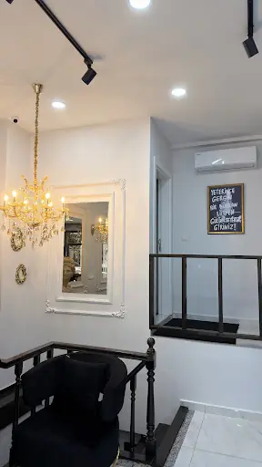 Beyour Beyza Dzindzioski Hair Makeup & Beauty Studio 4