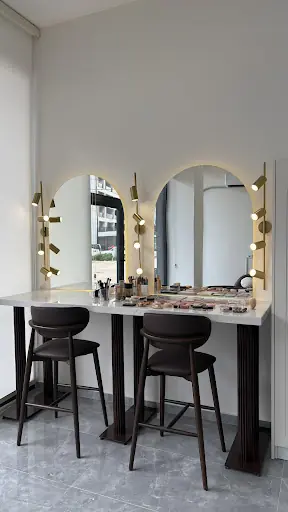 Miela Makeup & Hair Studio 2