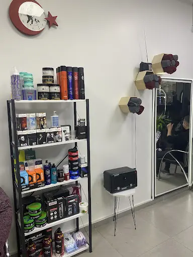 Uğur Makas Erkek Kuaförü