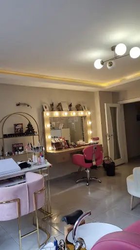 Melis Emirden Güzellik Salonu Fethiye| Nails & Skincare Fethiye 2