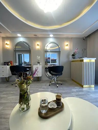 Mustafa Yıldız Kuaför ve Güzellik Salonu