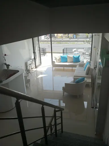 Dermaform Estetik & Güzellik Merkezi | Tekirdağ Lazer Epilasyon ve Tırnak – Tırnak / Nail Studio, Tekirdağ (2. fotoğraf)