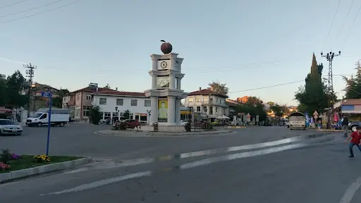 75. Yıl Parkı
